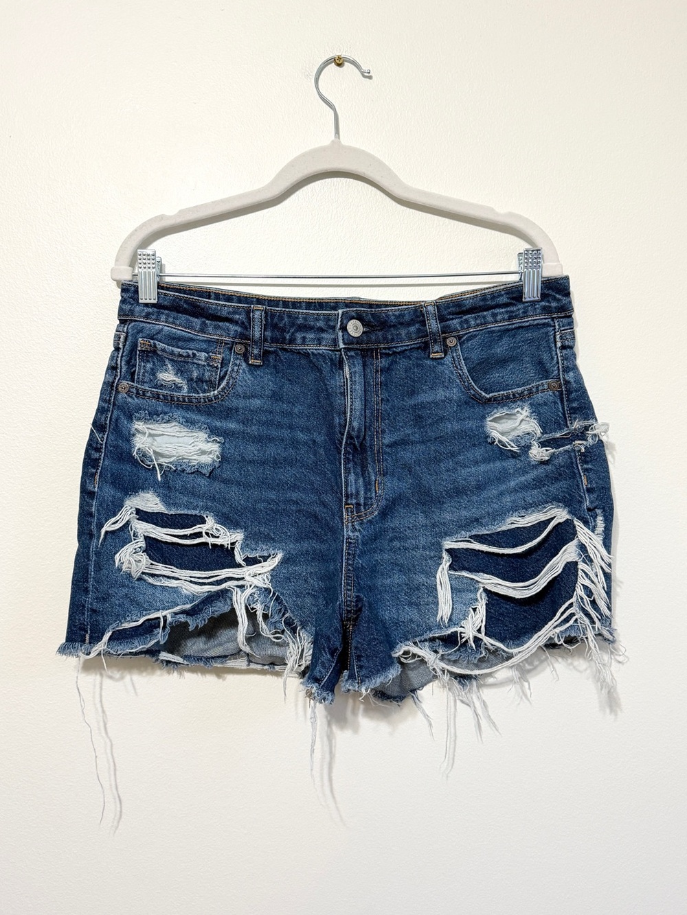 AE Mom Shorts Size 14 Denim Dark Wash Stretch American Eagle